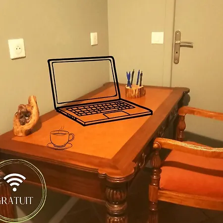 L'authentique Martelaise Piscine Chauffee 度假居 马特尔