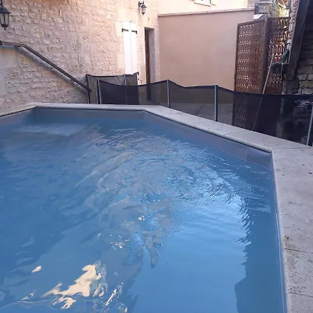 L'authentique Martelaise Piscine Chauffee 度假居 马特尔