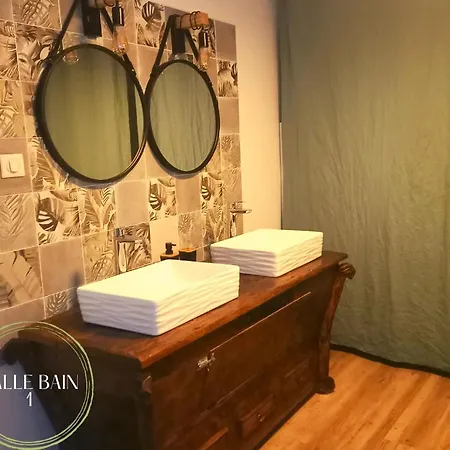 L'authentique Martelaise Piscine Chauffee 马特尔