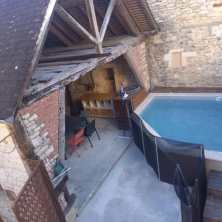 L'authentique Martelaise Piscine Chauffee * Martel