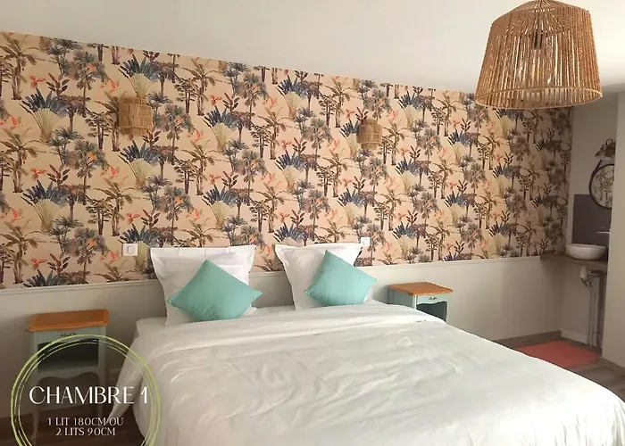 L'authentique Martelaise Piscine Chauffee * Martel