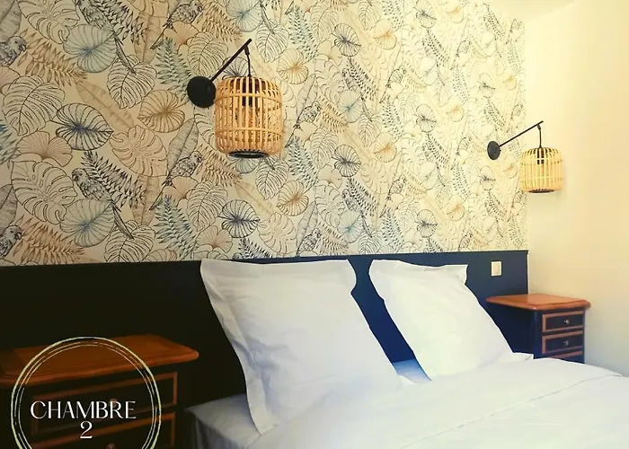 L'authentique Martelaise Piscine Chauffee * Martel