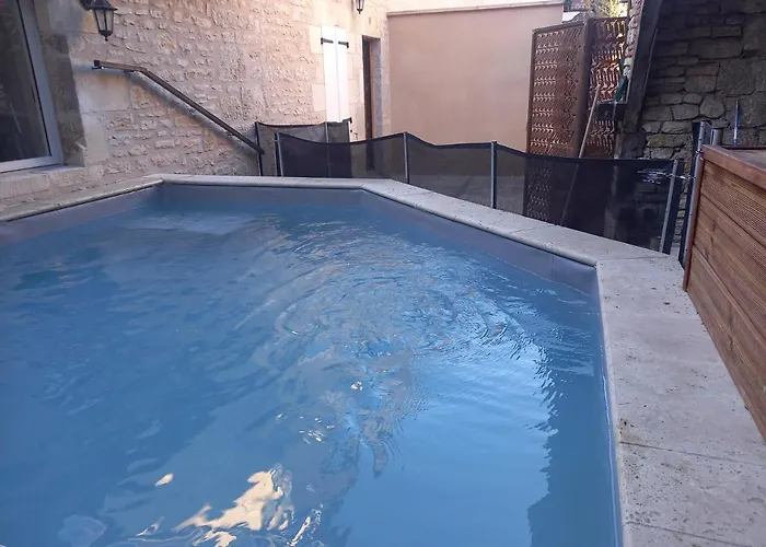 L'authentique Martelaise Piscine Chauffee Tatil Evi Martel